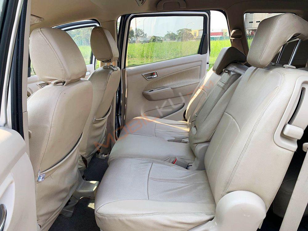 Mobil Suzuki Ertiga 2014