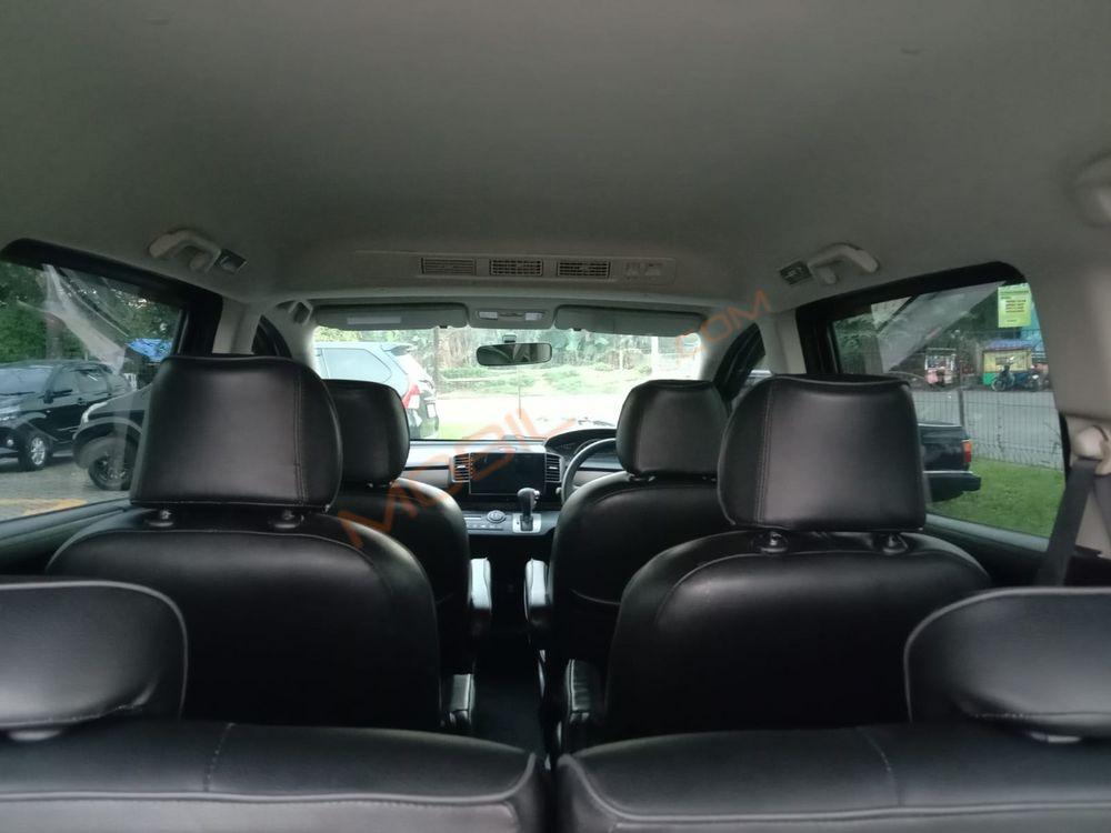 Mobil Honda Freed 2013