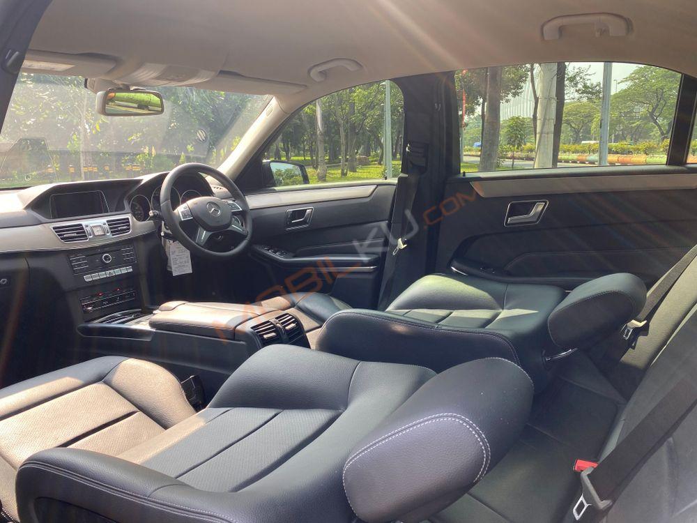 Mobil Mercedes-Benz E-Class 2016