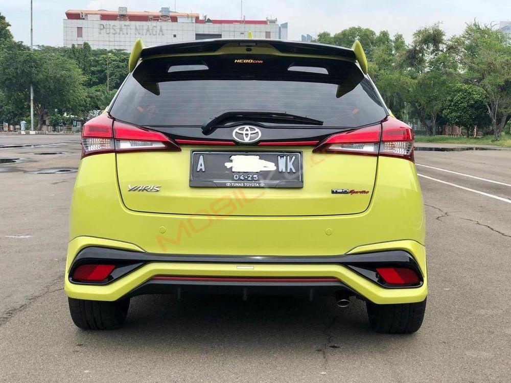 Mobil Toyota Yaris 2020