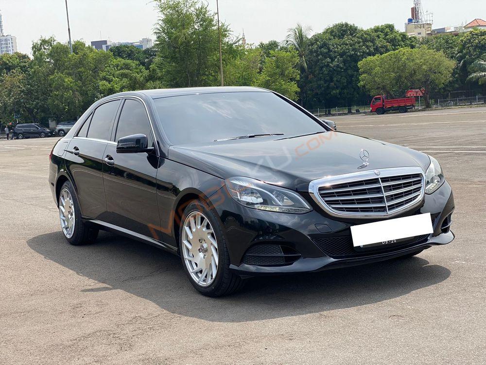 Mobil Mercedes-Benz E-Class 2016