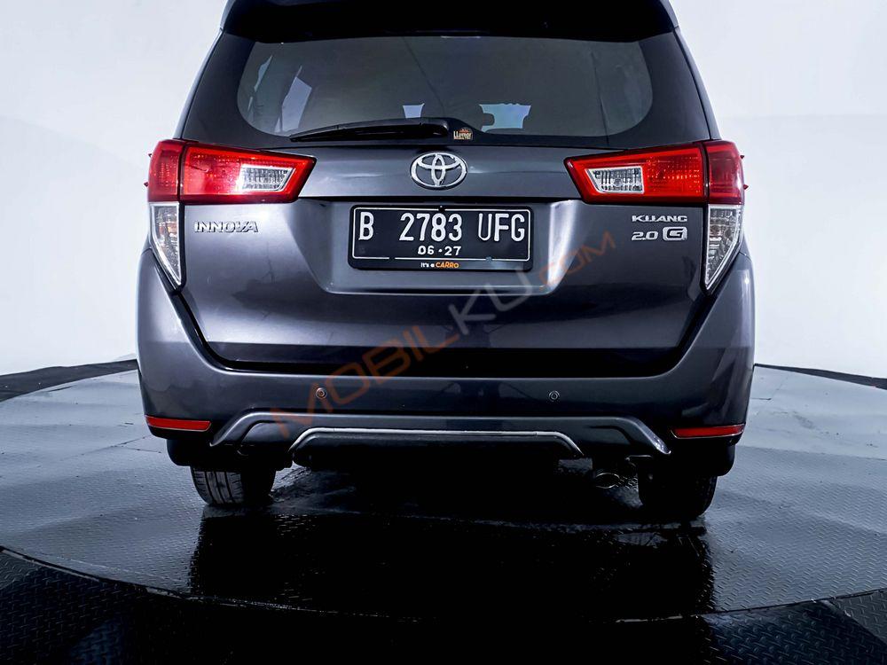 Mobil Toyota Kijang Innova 2017