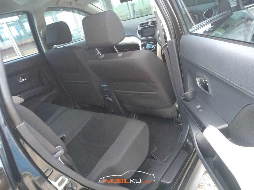 Mobil Daihatsu Terios 2018