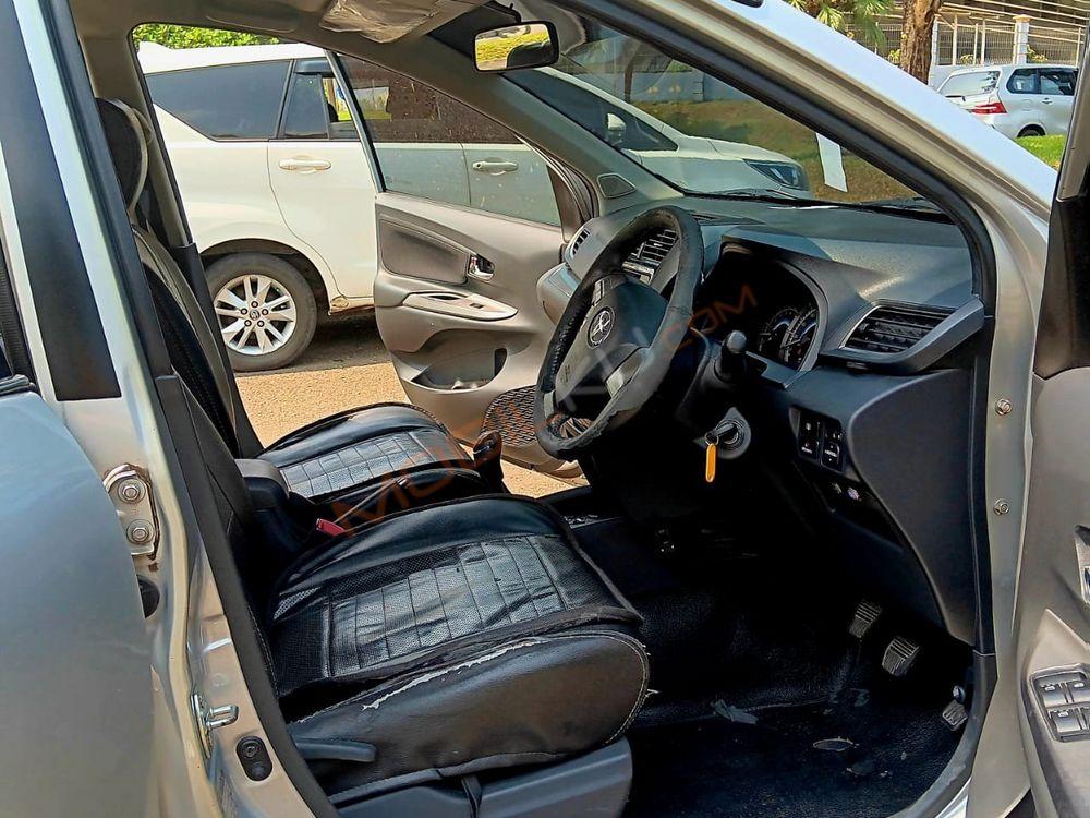 Mobil Toyota Avanza 2017