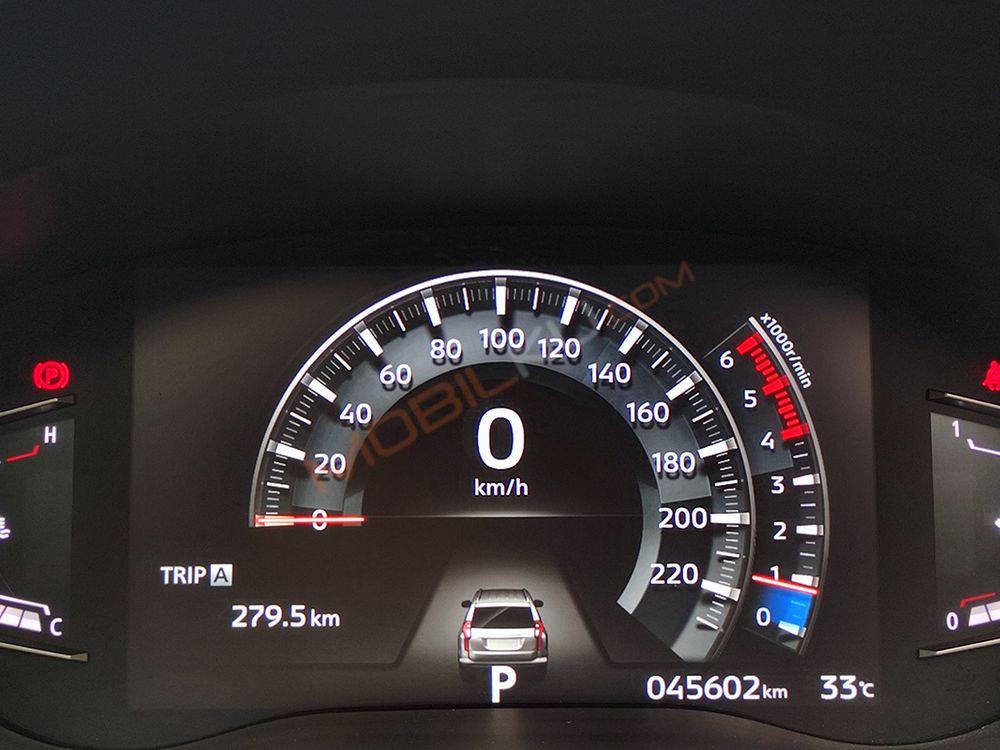 Mobil Mitsubishi Pajero Sport 2021