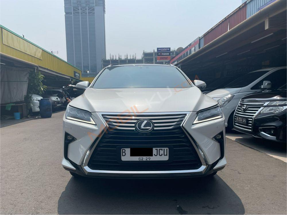 Mobil Lexus RX 2018
