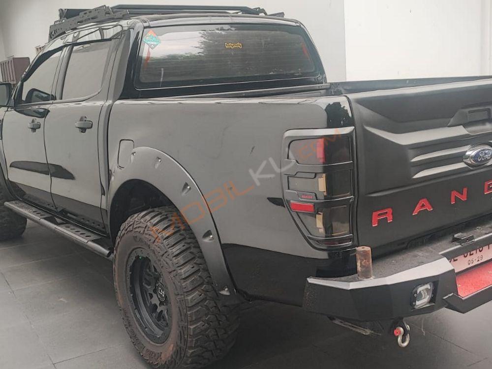 Mobil Ford Ranger 2014