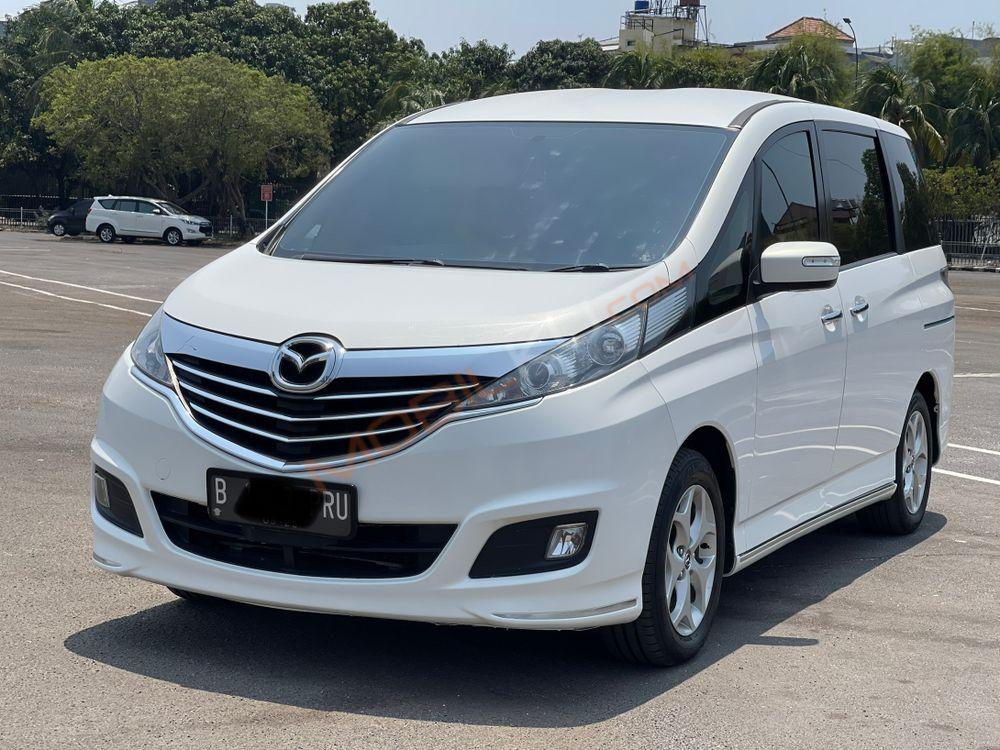 Mobil Mazda Biante 2014