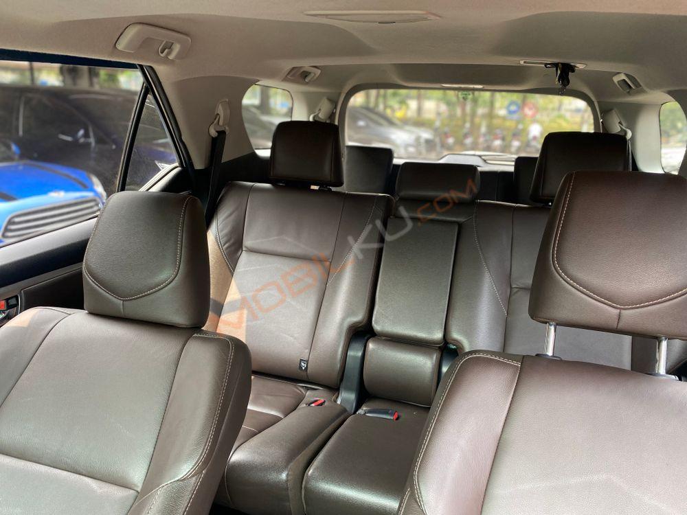 Mobil Toyota Fortuner 2019