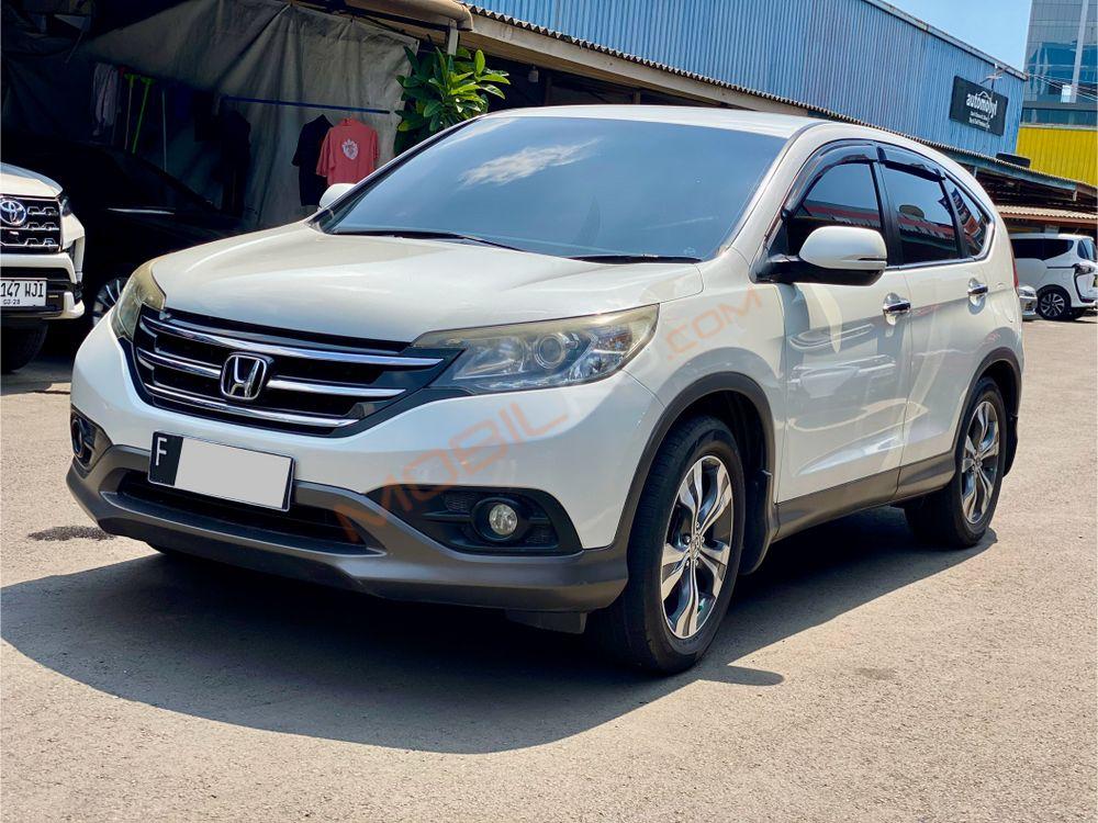 Mobil Honda CR-V 2012