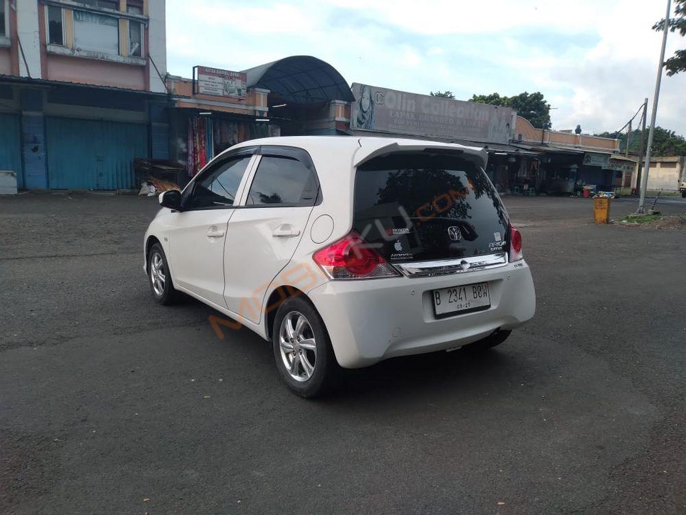Mobil Honda Brio 2017