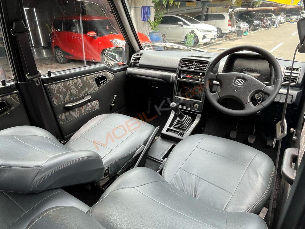 Mobil Suzuki Sidekick 1997