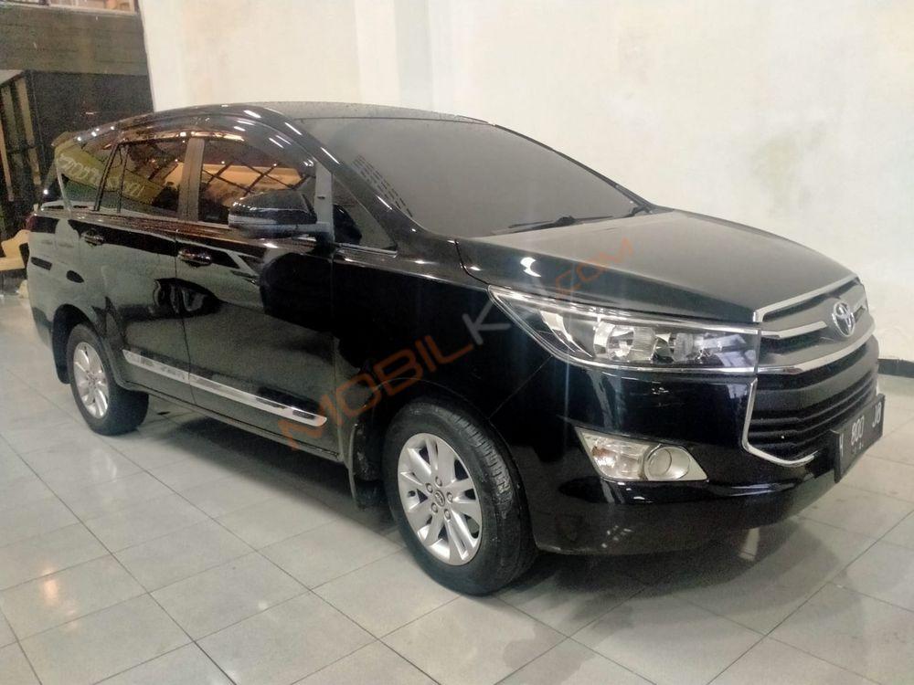 Mobil Toyota Kijang Innova 2019