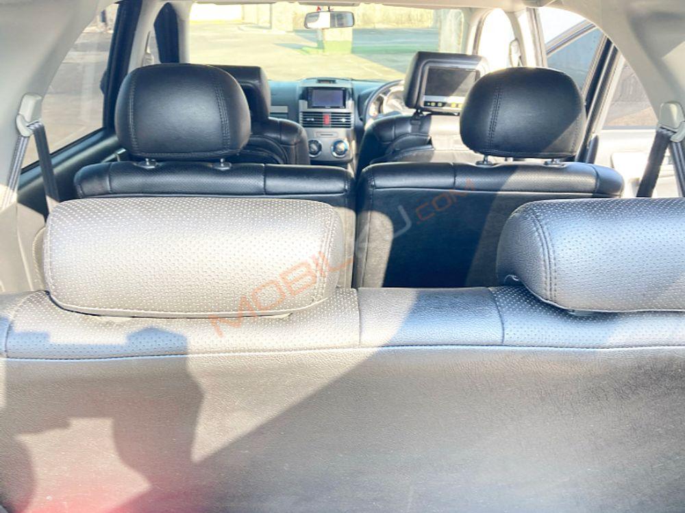 Mobil Toyota Rush 2013