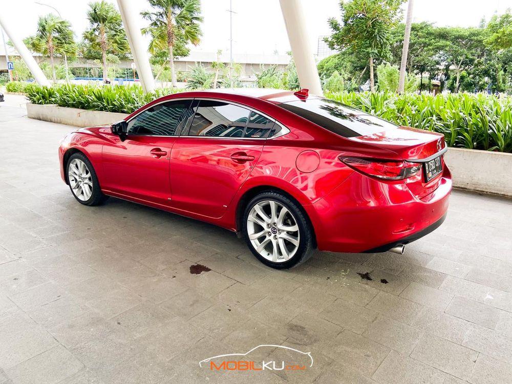 Mobil Mazda 6 2014