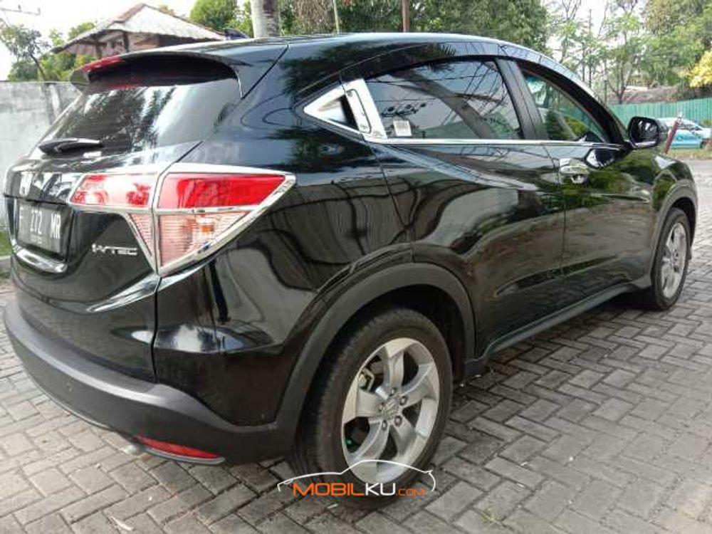 Mobil Honda HR-V 2018