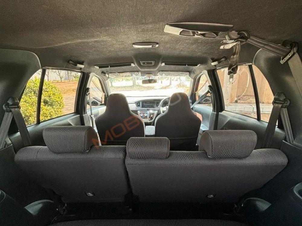 Mobil Toyota Calya 2022