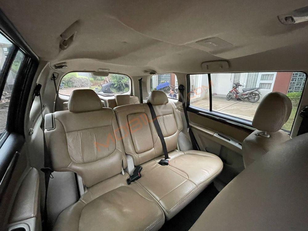 Mobil Mitsubishi Pajero Sport 2013