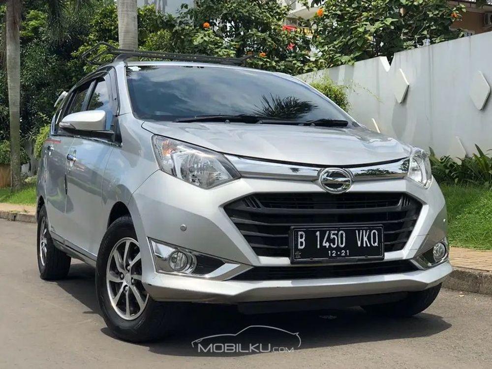 Mobil Daihatsu Sigra 2016