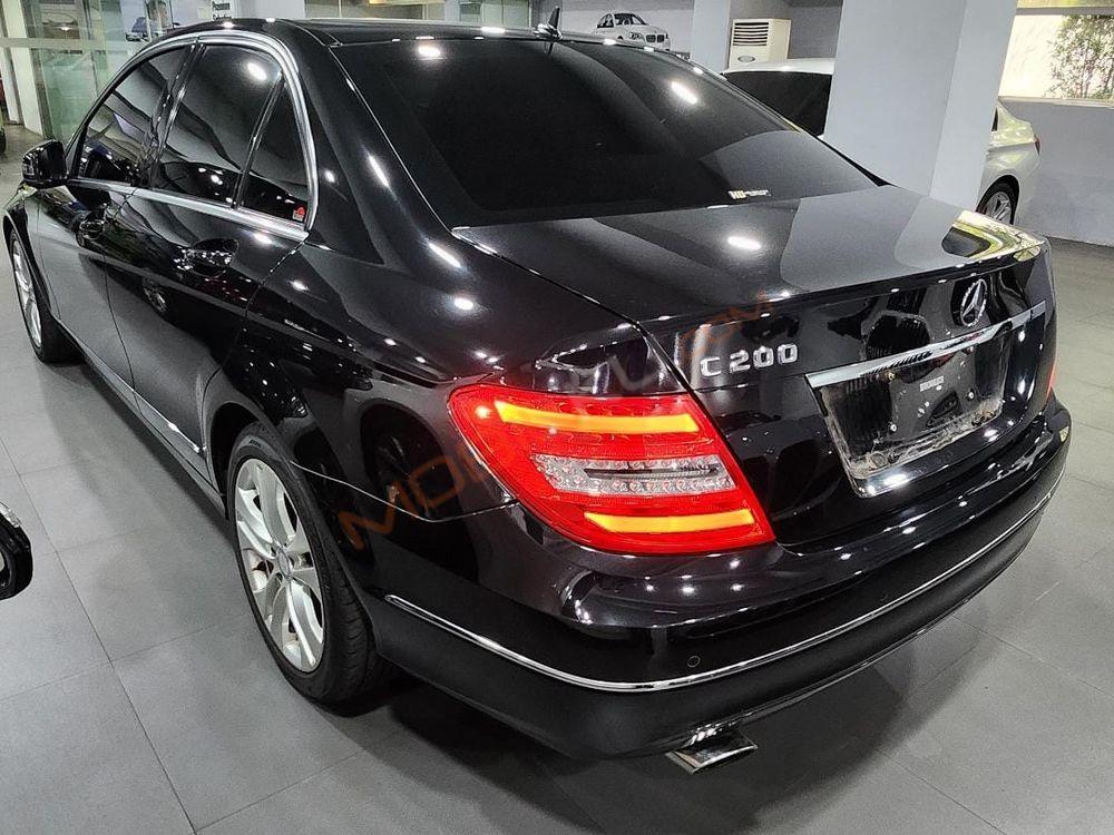 Mobil Mercedes-Benz C-Class 2013