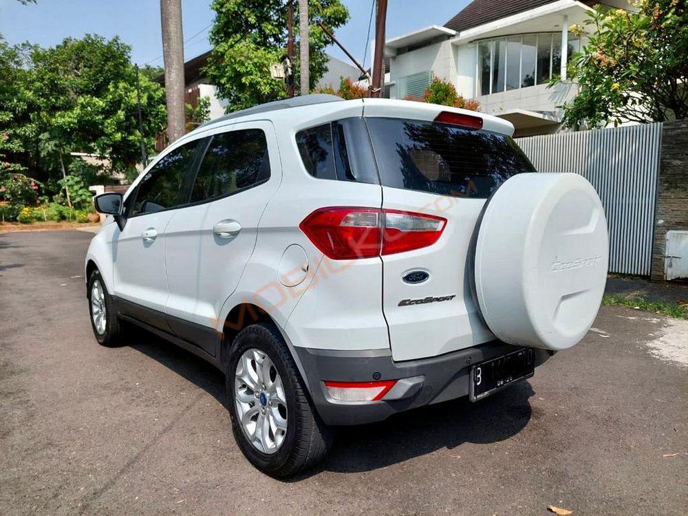 Mobil Ford EcoSport 2014