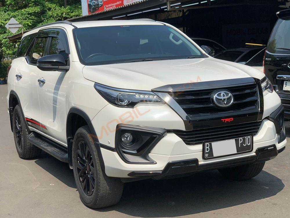 Mobil Toyota Fortuner 2020