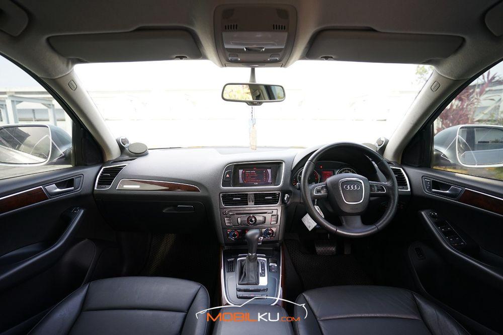 Mobil Audi Q5 2012