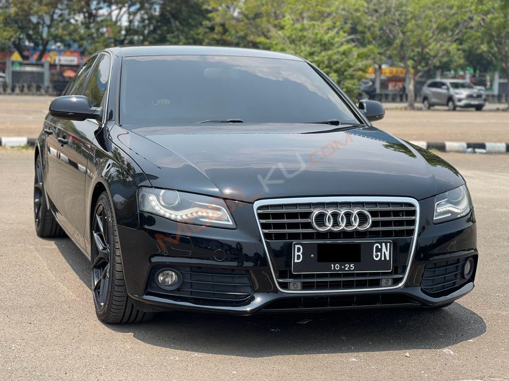 Mobil Audi A4 2010