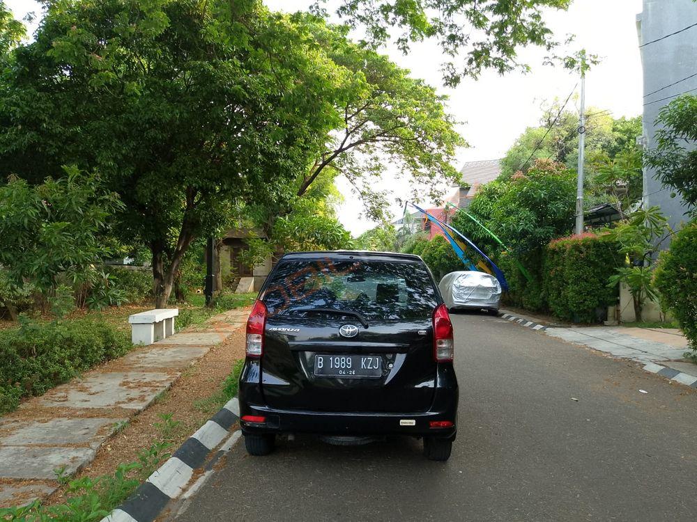 Mobil Toyota Avanza 2016