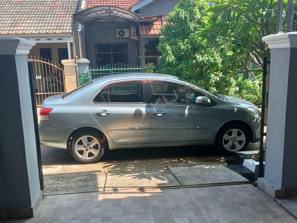 Mobil Toyota Vios 2009