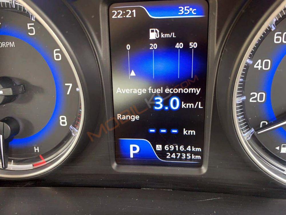 Mobil Suzuki Baleno 2020