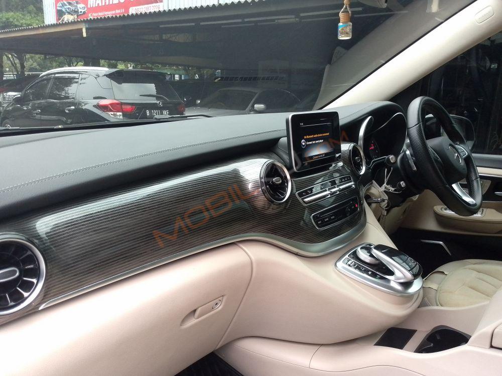 Mobil Mercedes-Benz V-Class 2019