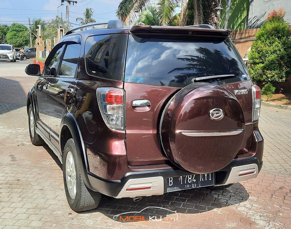 Mobil Daihatsu Terios 2014