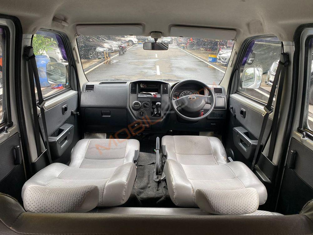 Mobil Daihatsu Gran Max 2015