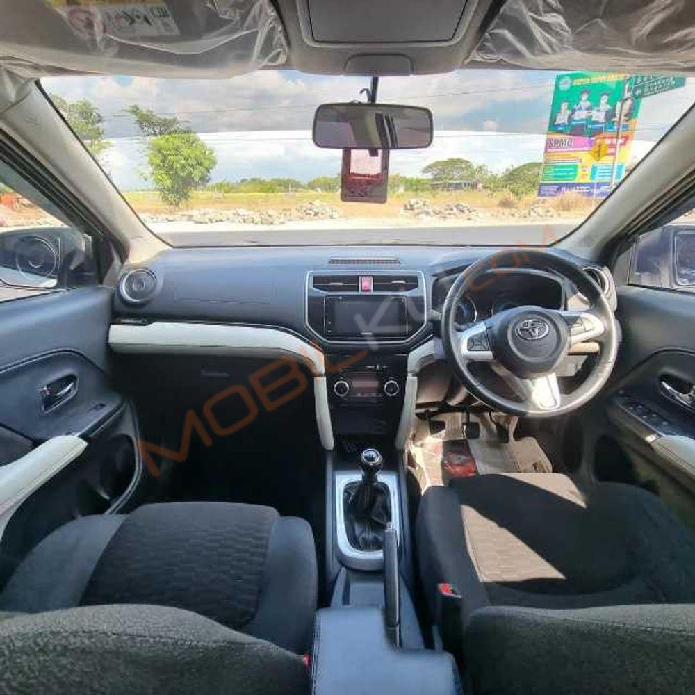 Mobil Toyota Rush 2019