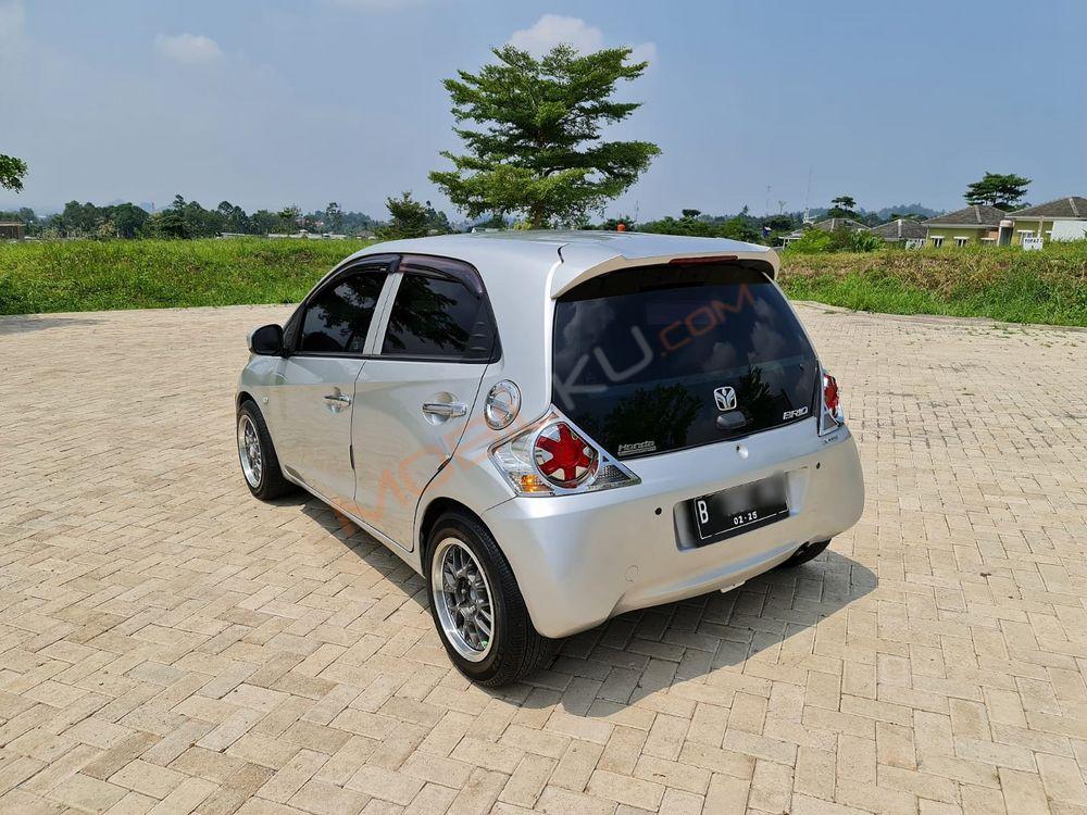 Mobil Honda Brio 2014