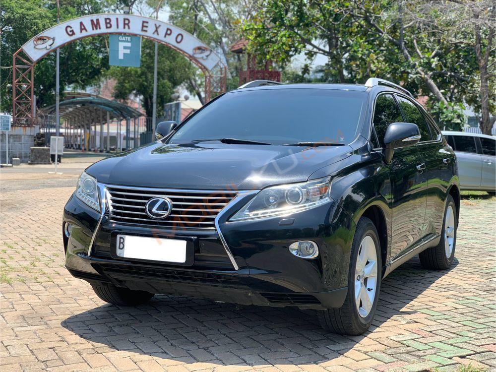 Mobil Lexus RX 2013
