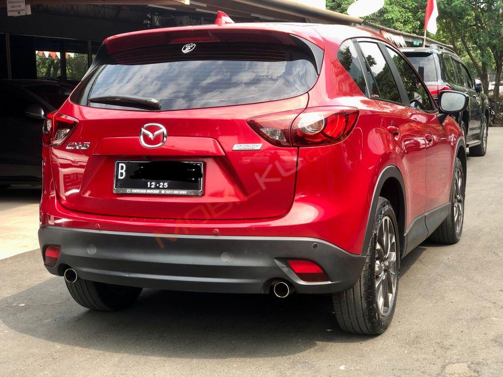 Mobil Mazda CX-5 2015