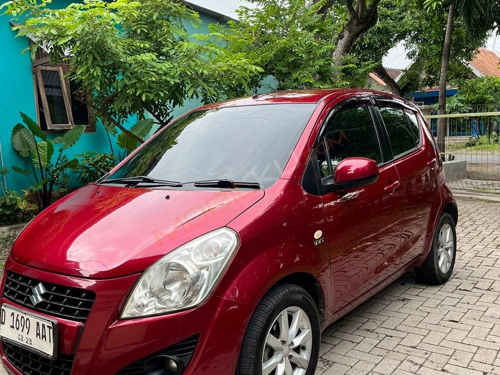 Mobil Suzuki Splash 2013