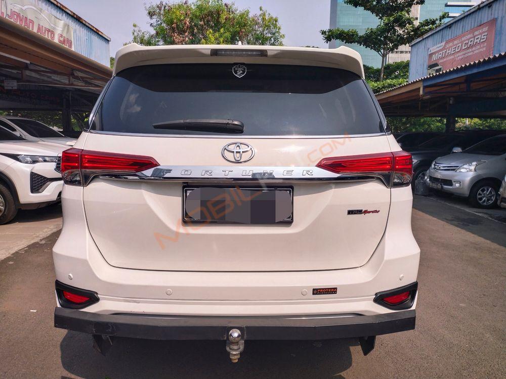 Mobil Toyota Fortuner 2019