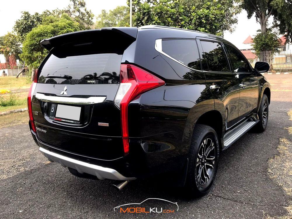 Mobil Mitsubishi Pajero Sport 2018