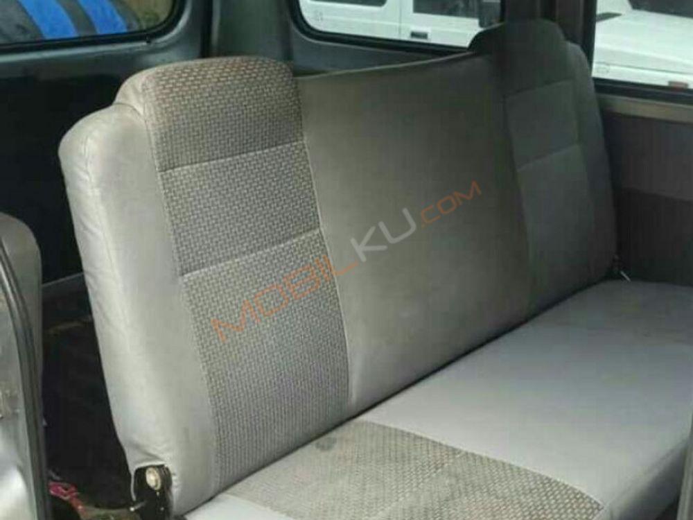 Mobil Daihatsu Gran Max 2015