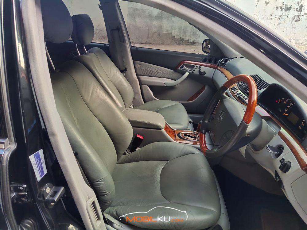 Mobil Mercedes-Benz S-Class 2002