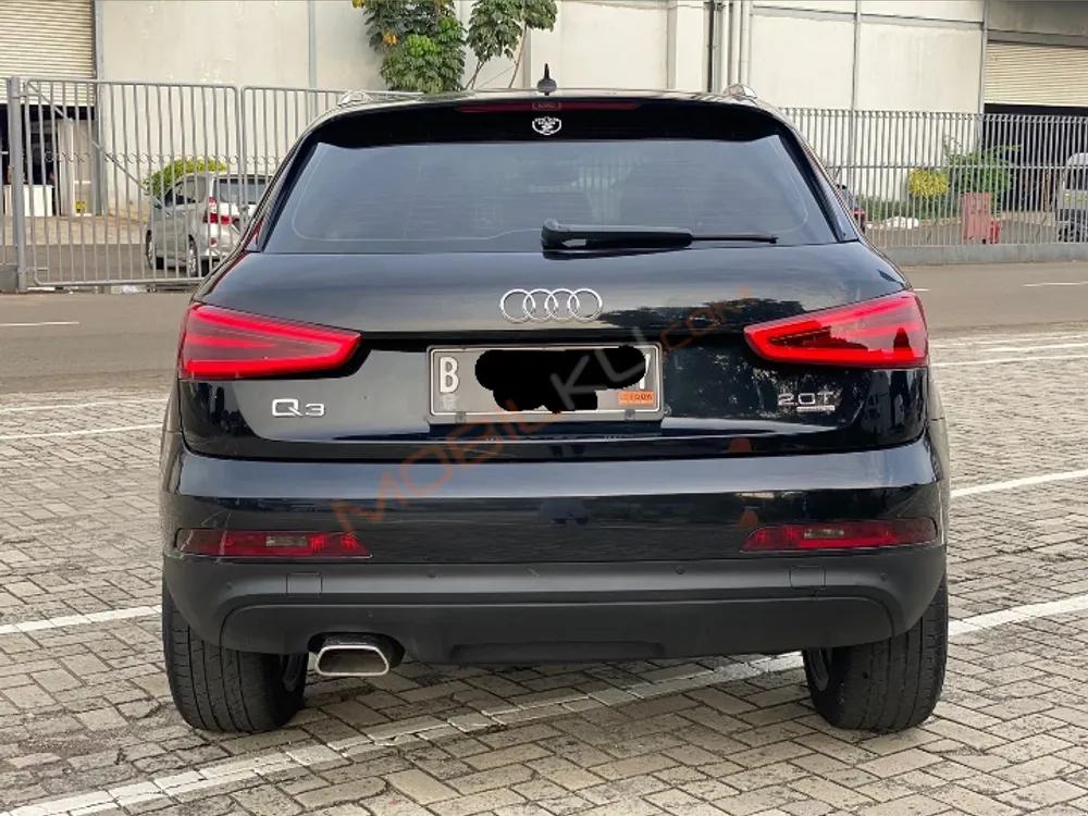Mobil Audi Q3 2014