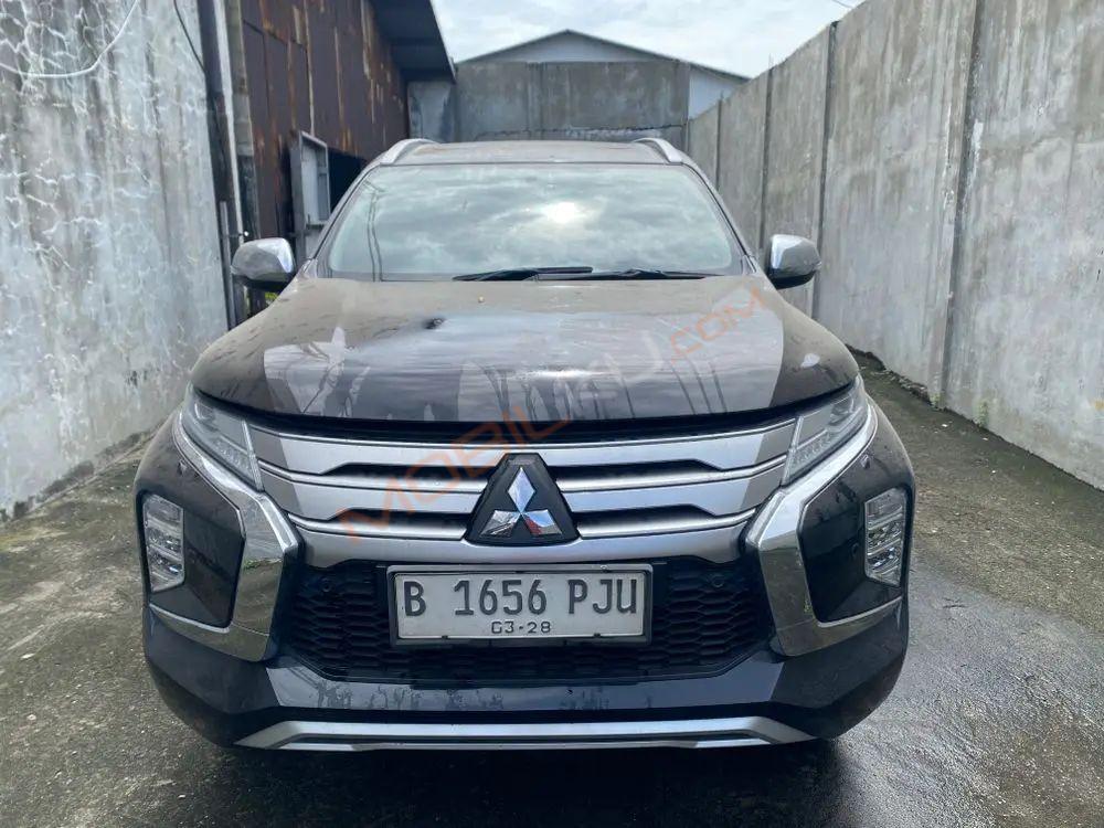 Mobil Mitsubishi Pajero Sport 2023