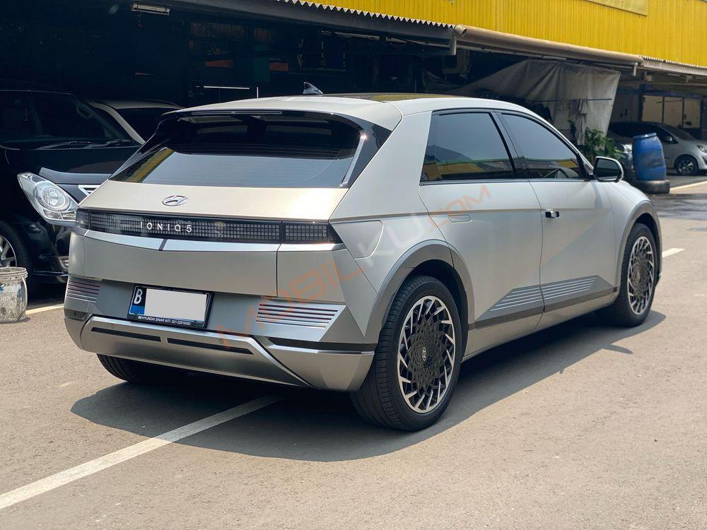 Mobil Hyundai Ioniq 5 2023