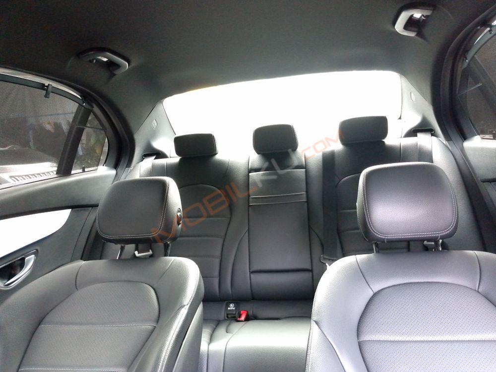 Mobil Mercedes-Benz C-Class 2018