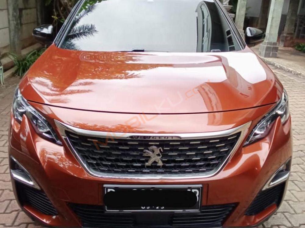 Mobil Peugeot 3008 2018
