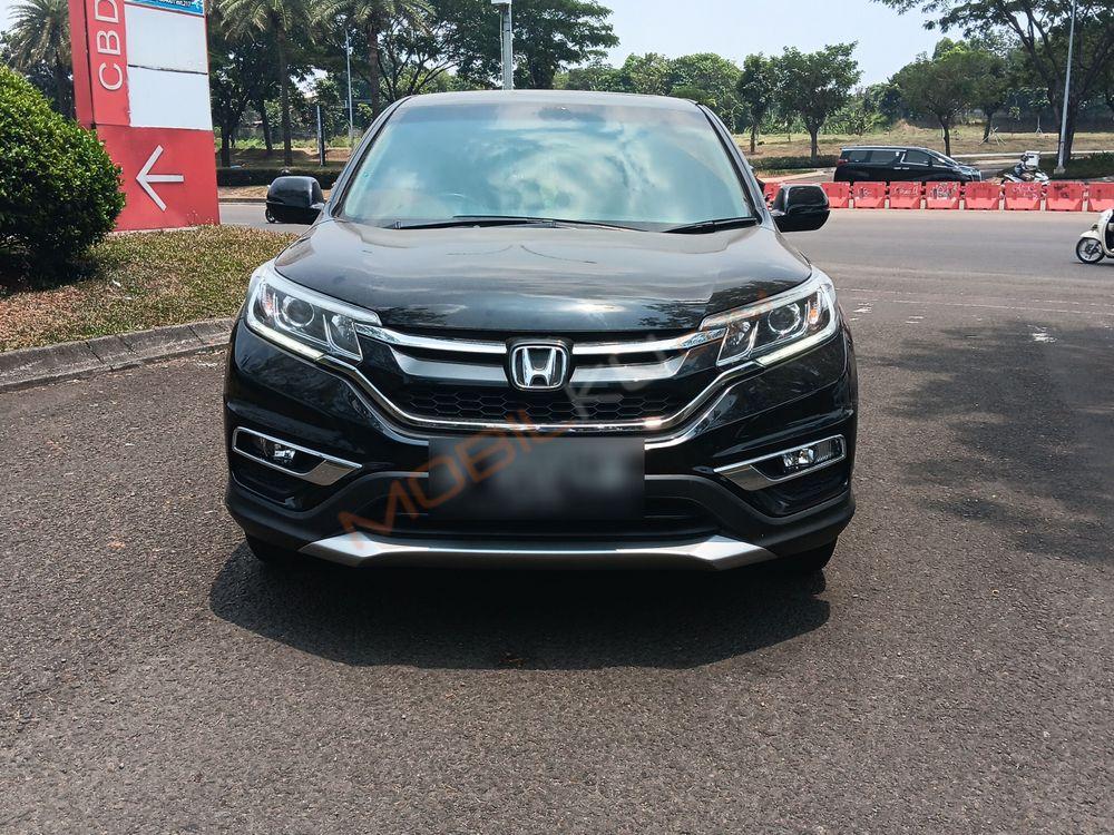 Mobil Honda CR-V 2016