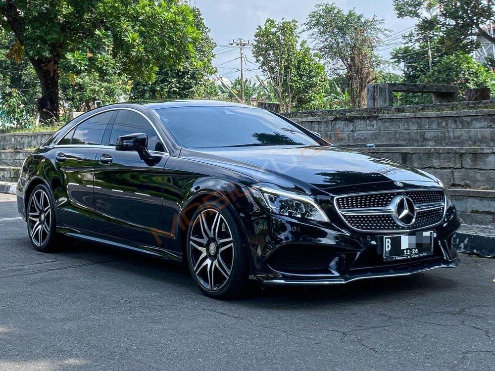 Mobil Mercedes-Benz CLS 2016